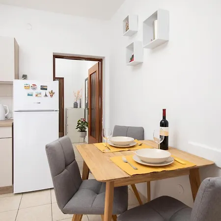 Sunny Apartment Valbandon Fažana Zewnętrze zdjęcie