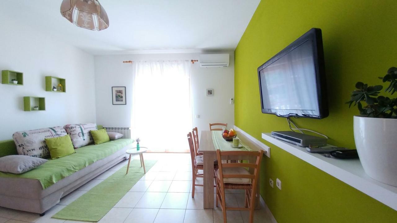 Apartment Sunny Valbandon *