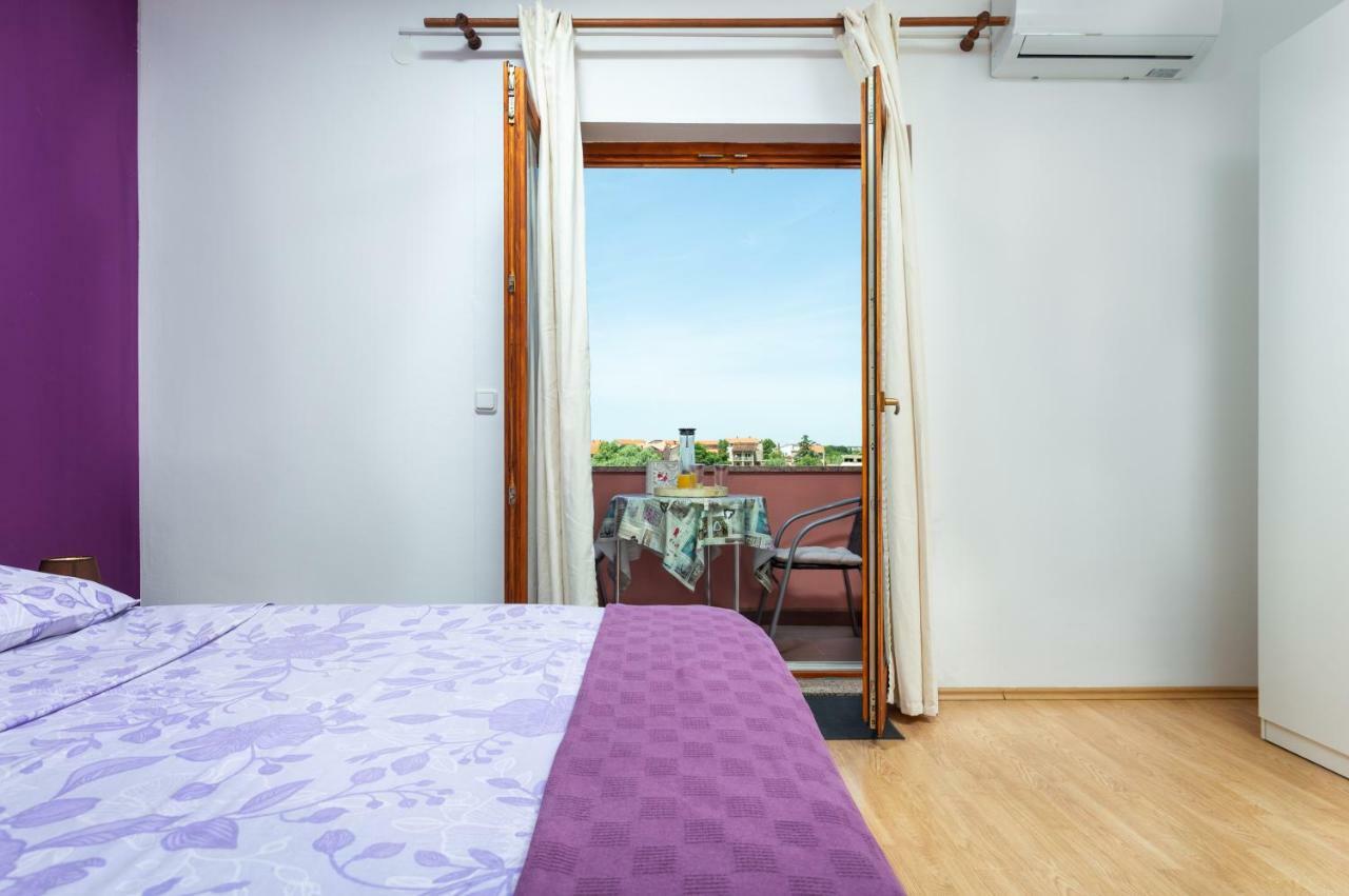 Sunny Valbandon Apartment *